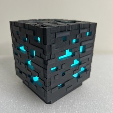 Smart RGB Minecraft-style Lamp Black Edition