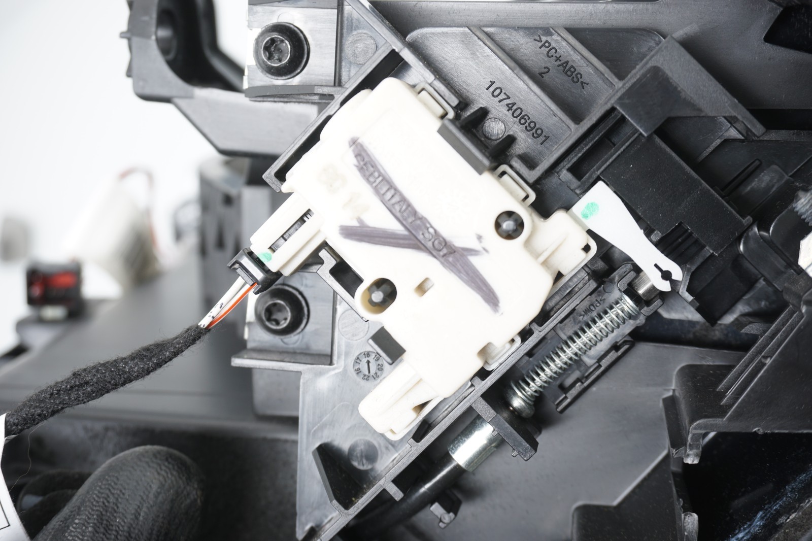 Maserati Ghibli 2014-2020 Right Glove box