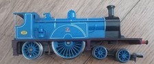 Triang Hornby R.553  4-2-2 CALEDONIAN  LOCO WITH R.554 TENDER IN MINT CONDITION