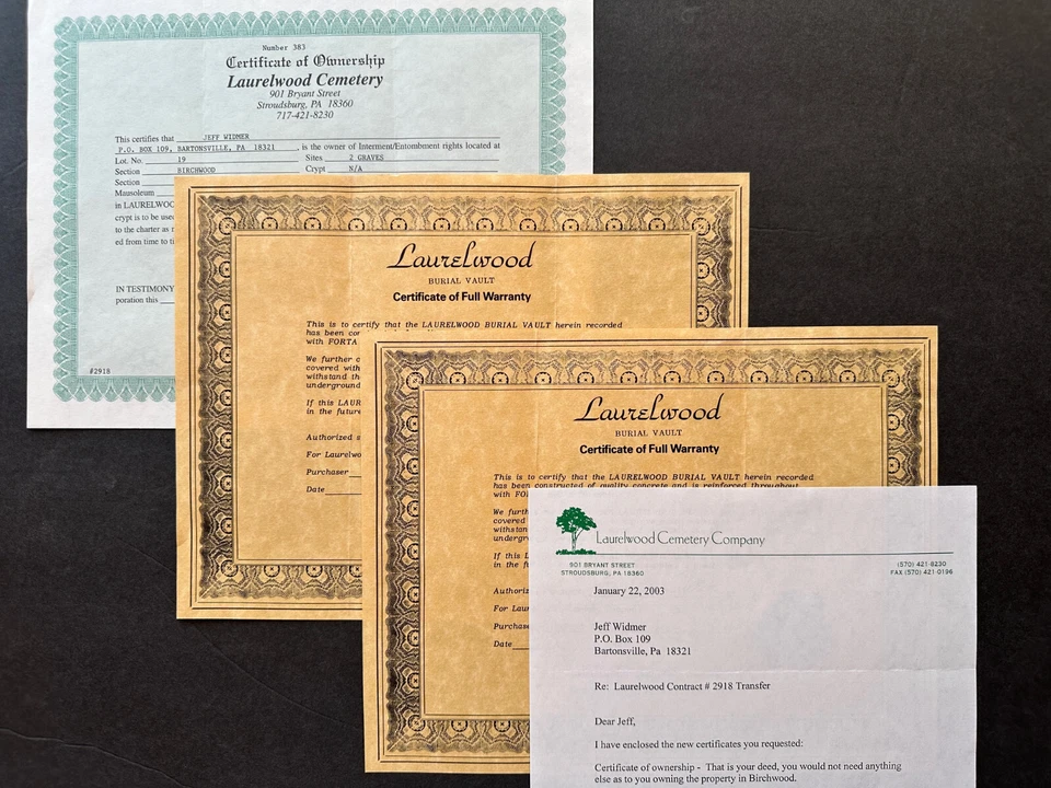 2 parcelas/tumbas funerarias y 2 bóvedas funerarias en el cementerio Laurelwood, Stroudsburg PA Foto 3 de 4