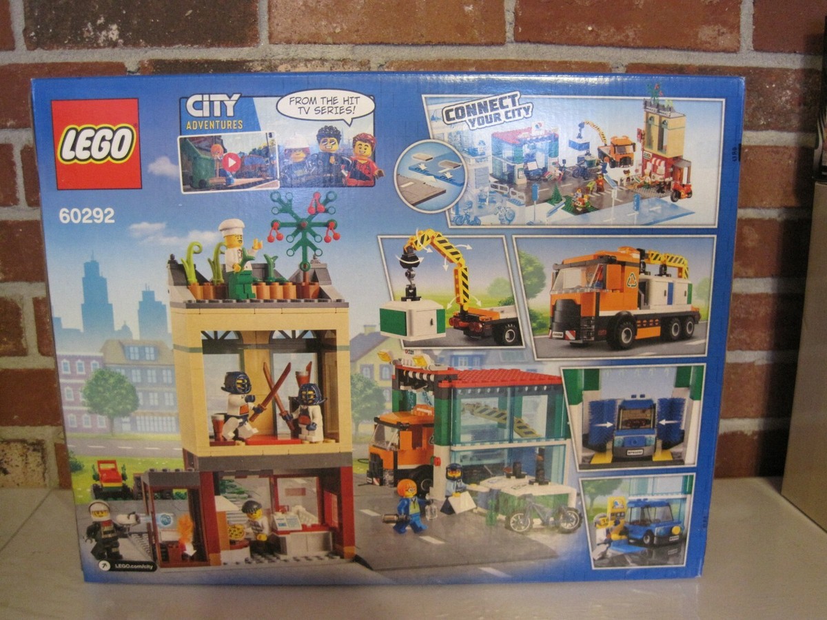 2021 LEGO CITY 60292 TOWN CENTER (790 PIECES) ROAD PLATES INCLUDED