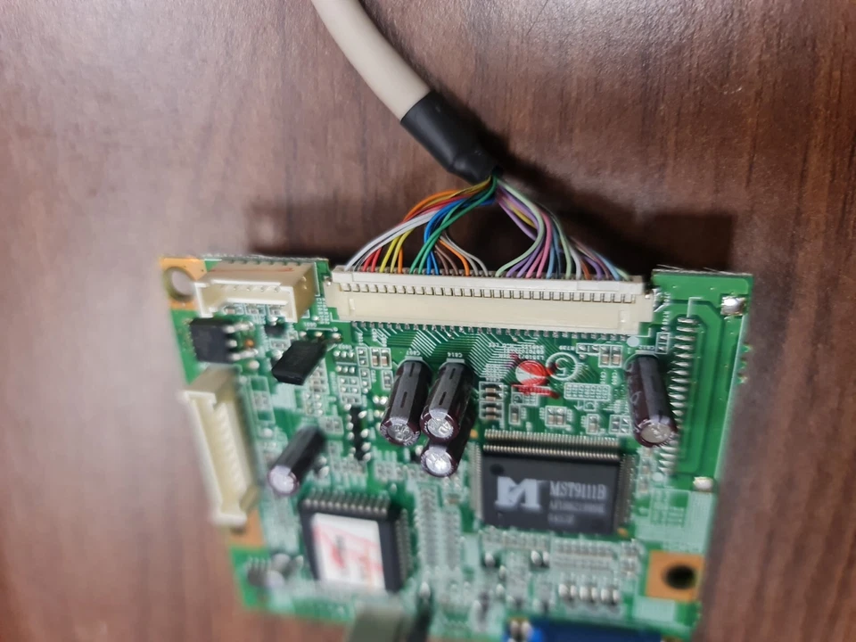 IBM MODEL:6734-AB9 Sheda madre motherboar logica LL170M V1.1. monitor L170M - Image 3 of 4