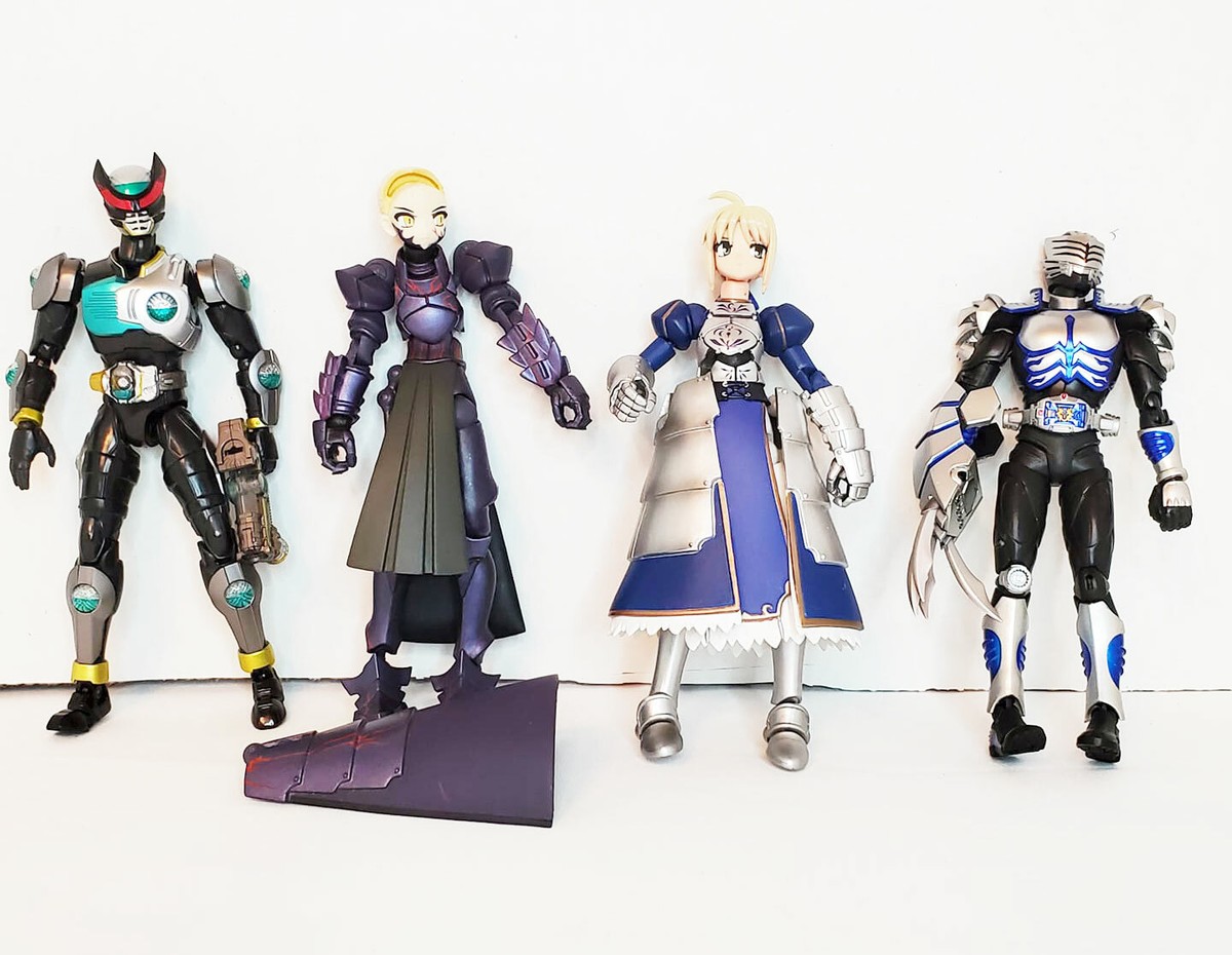 Max Factory FIGMA Fate/Stay Night Action Figures Saber, Kamin