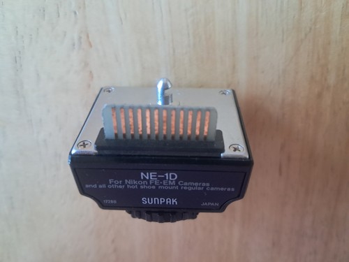 SUNPAK NE-1D - Dedicated Shoe - New/Boxed - for Nikon FE - EW - Picture 3 of 6