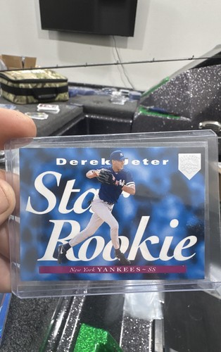 Derek Jeter [Electric Diamond] #225 1995 Upper Deck card