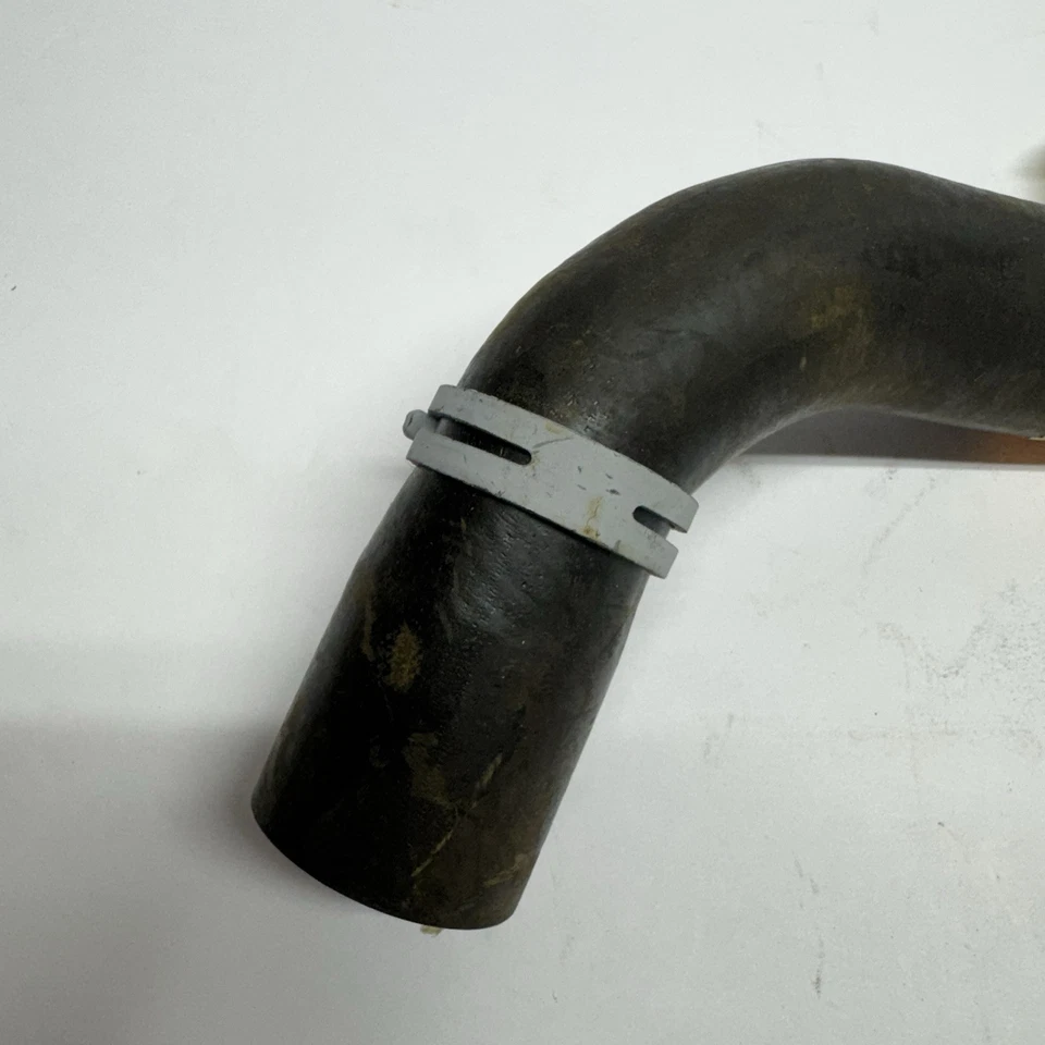 Manguera de salida de radiador GM 92261483 genuina **OFERTA** Envío gratuito Foto 4 de 4