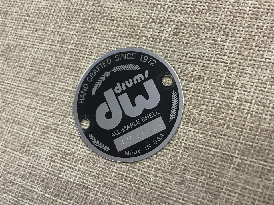 DW Collectors Series 90’s Snare Drum Bass Drum Floor Tom Badge Silver Black - Image 3 of 3