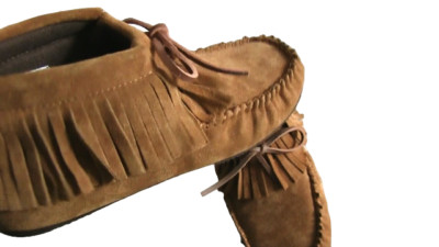 Womens shoes NEW Lamo Suede Fringe Moccasins, size 6, Comfort Padded super soft