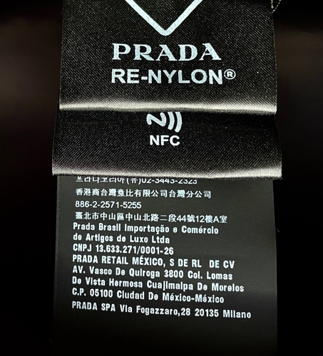 Prada -Re-Nylon Jacket- Rainproof Black Short Hooded -Triangle Logo-S IT40 UK8 - Picture 12 of 14