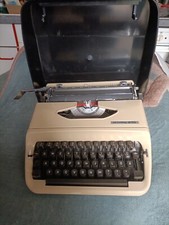 mechanische Schreibmaschine Privileg 270 typenwriter Büro Empfang Koffer