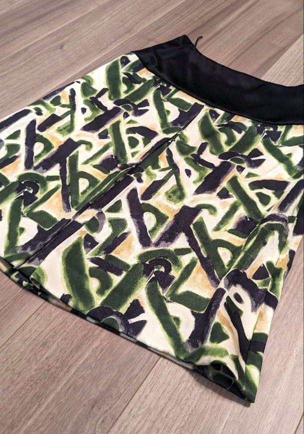 PRADA ボックスプリーツスカート s-l400.jpg