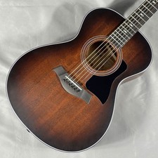 Taylor 322e V-Class o11520