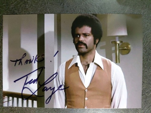 TED LANGE As BARTENDER ISAAC Hand Signed Autograph 4X6 Photo - THE LOVE BOAT