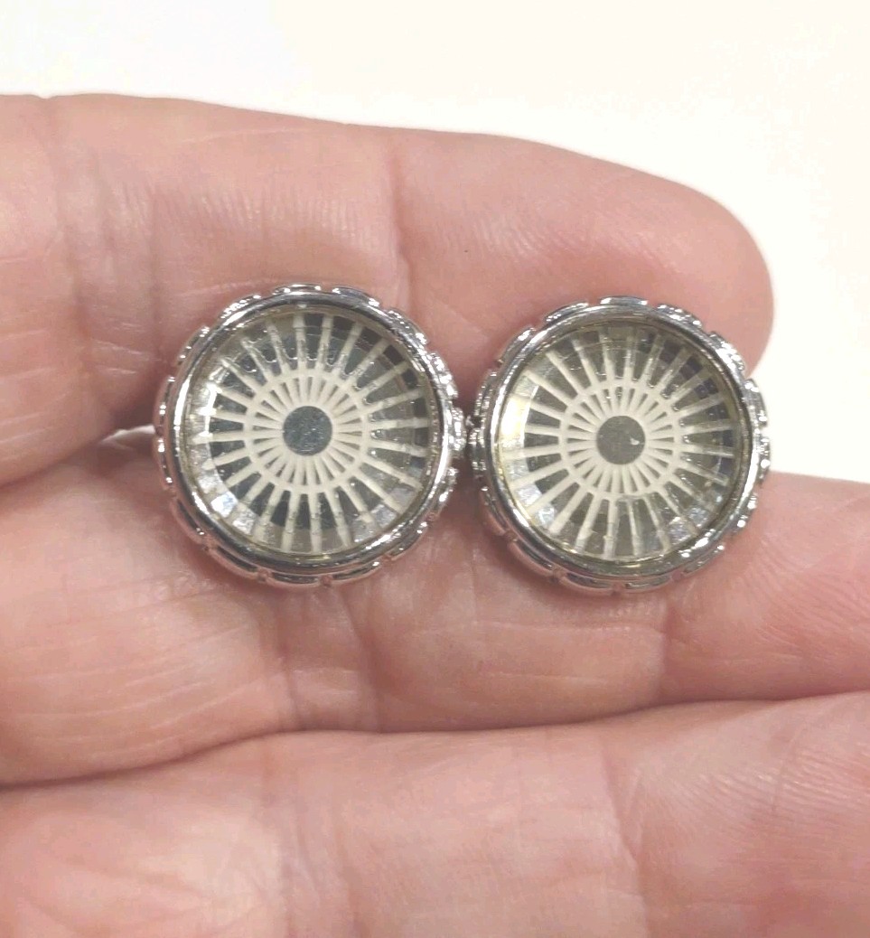 Vintage Silver Tone Men's Cuff Links, 1