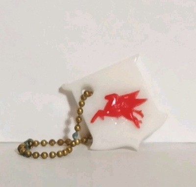 Pegasus Mobe Oil Keychain Redman Service Beverly Hills California 1950's