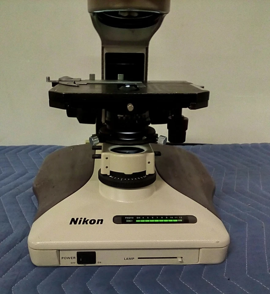 Nikon Optiphot 2 Trinocular Microscope - Image 4 of 4