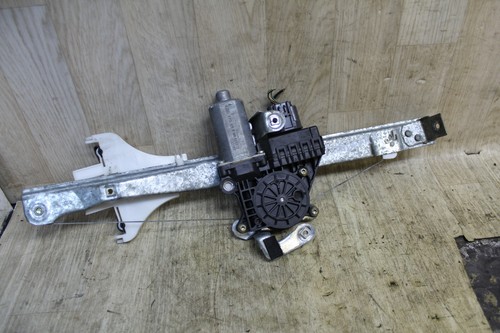 Fensterhebermotor Gestänge hinten rechts 0130821772 Ford Mondeo III Bj,2006