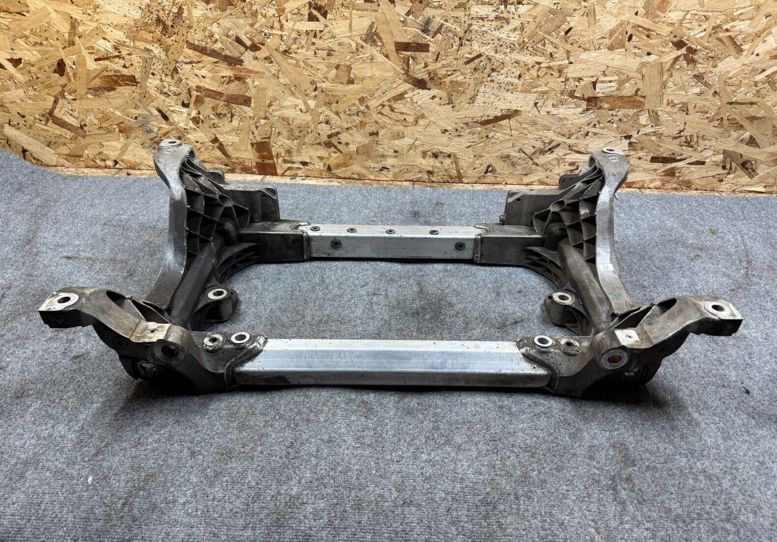 MASERATI GHIBLI M157 14-17 OEM RWD FRONT ENGINE CRADLE SUBFRAME CROSSMEMBER 60K