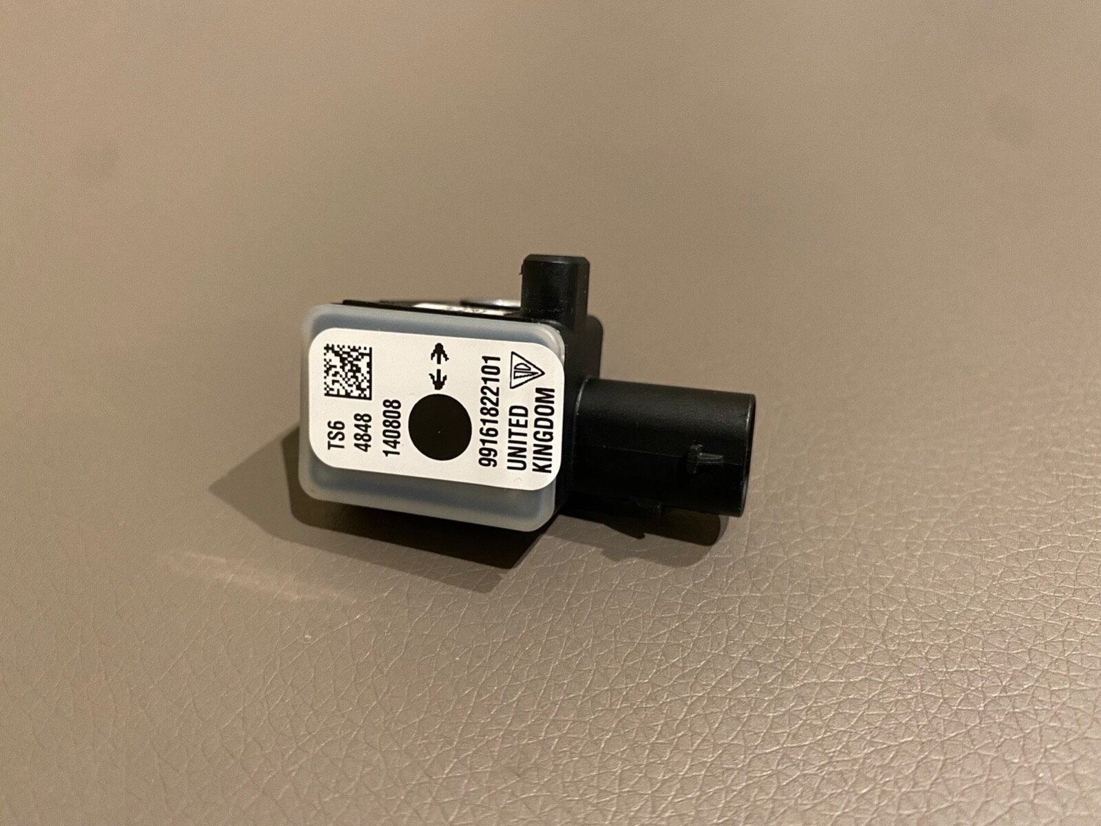 Porsche 911 Boxter Front Impact Sensor 99161822301 