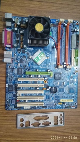 placa base gigabyte ga-7n400v socket 370 y escudo, para practicas electronica