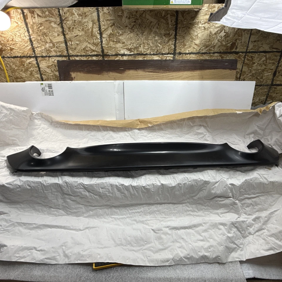 Cubierta de parachoques inferior trasera 850B0-5CA0A nueva OEM 2017-2022 Infiniti Q60 Foto 3 de 4