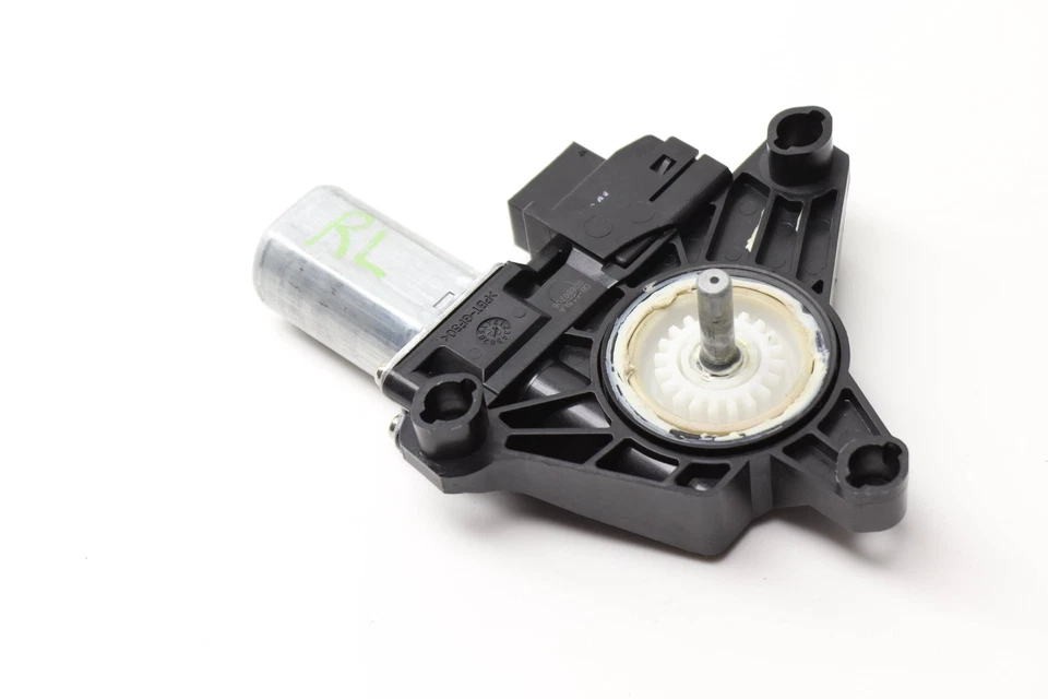 2018-2021 2023 MERCEDES-BENZ E63 AMG S - REAR LEFT Window Motor 2139060502 - Image 2 of 4