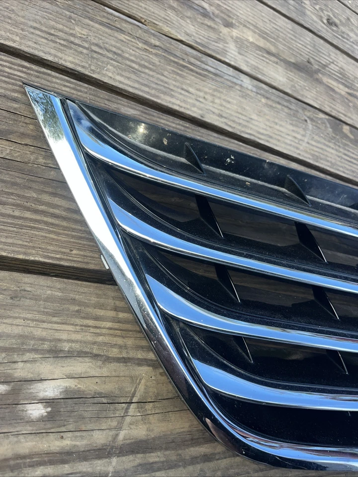 OEM 2011 - 2013 Hyundai Equus Front Grille EQUUS 11 12 13 Genuine 863513N000 - Image 3 of 4