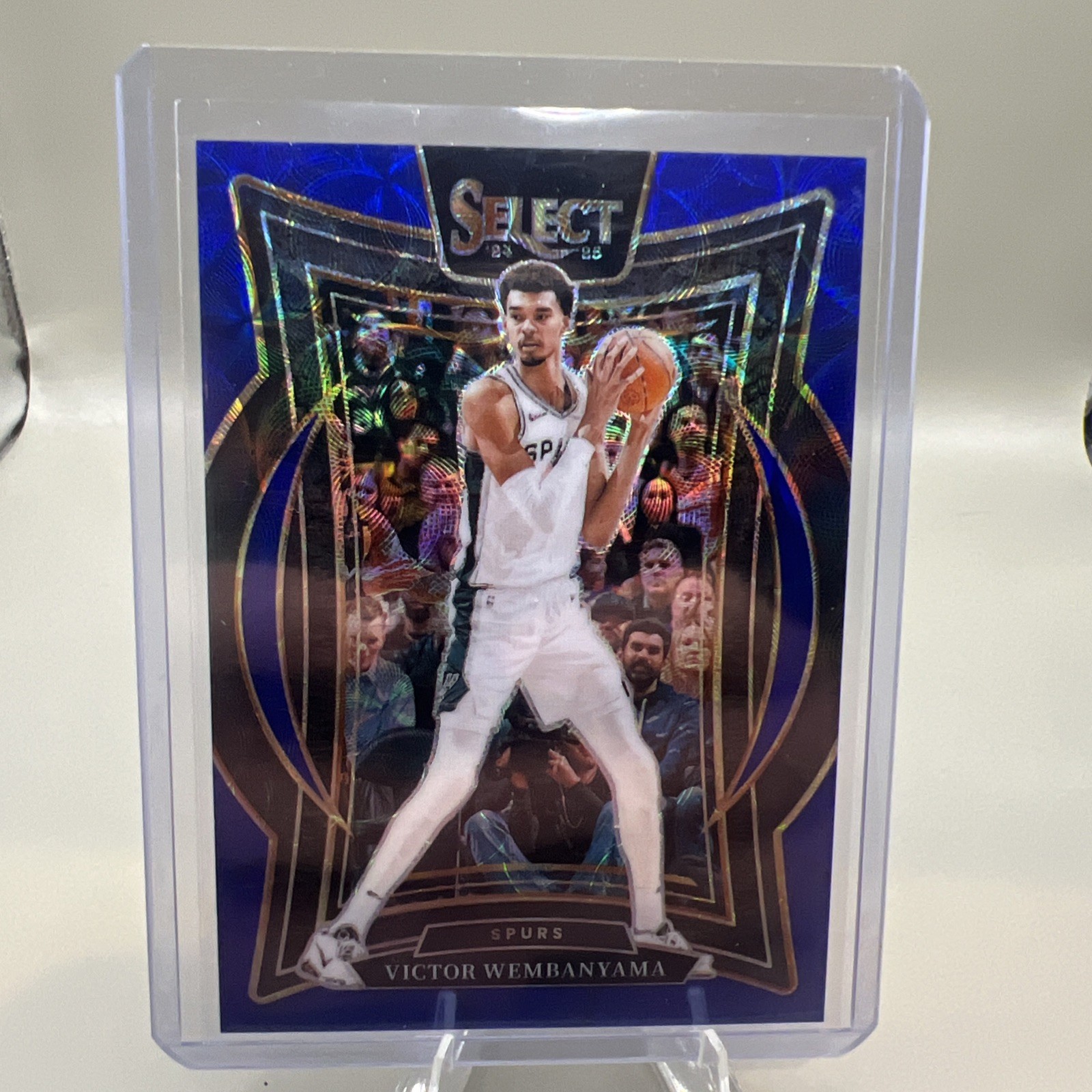 2024-25 Panini Select - Concourse Victor Wembanyama #9 Blue Scope Prizm /249