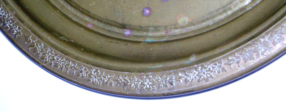 Antique Manning Bowman Solid Brass Round Serving Tray Embossed Floral Border - Image 3 of 4