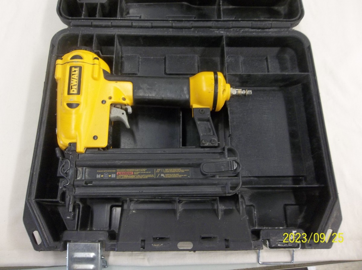 DeWalt D51238 5/8-Inch to 2-Inch 18-Gauge Brad Nailer With Case