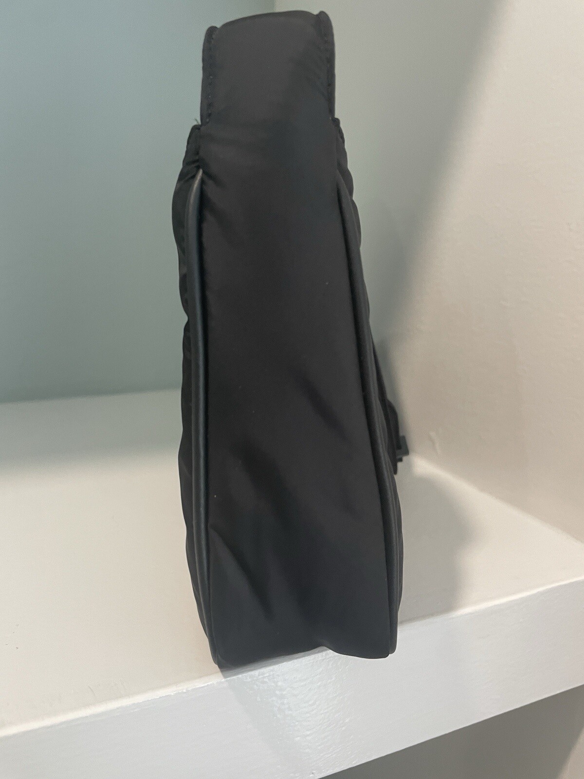 Saint Laurent Borsa a tracolla tracolla YSL NUOVA Le 5 À 7 in nylon nero