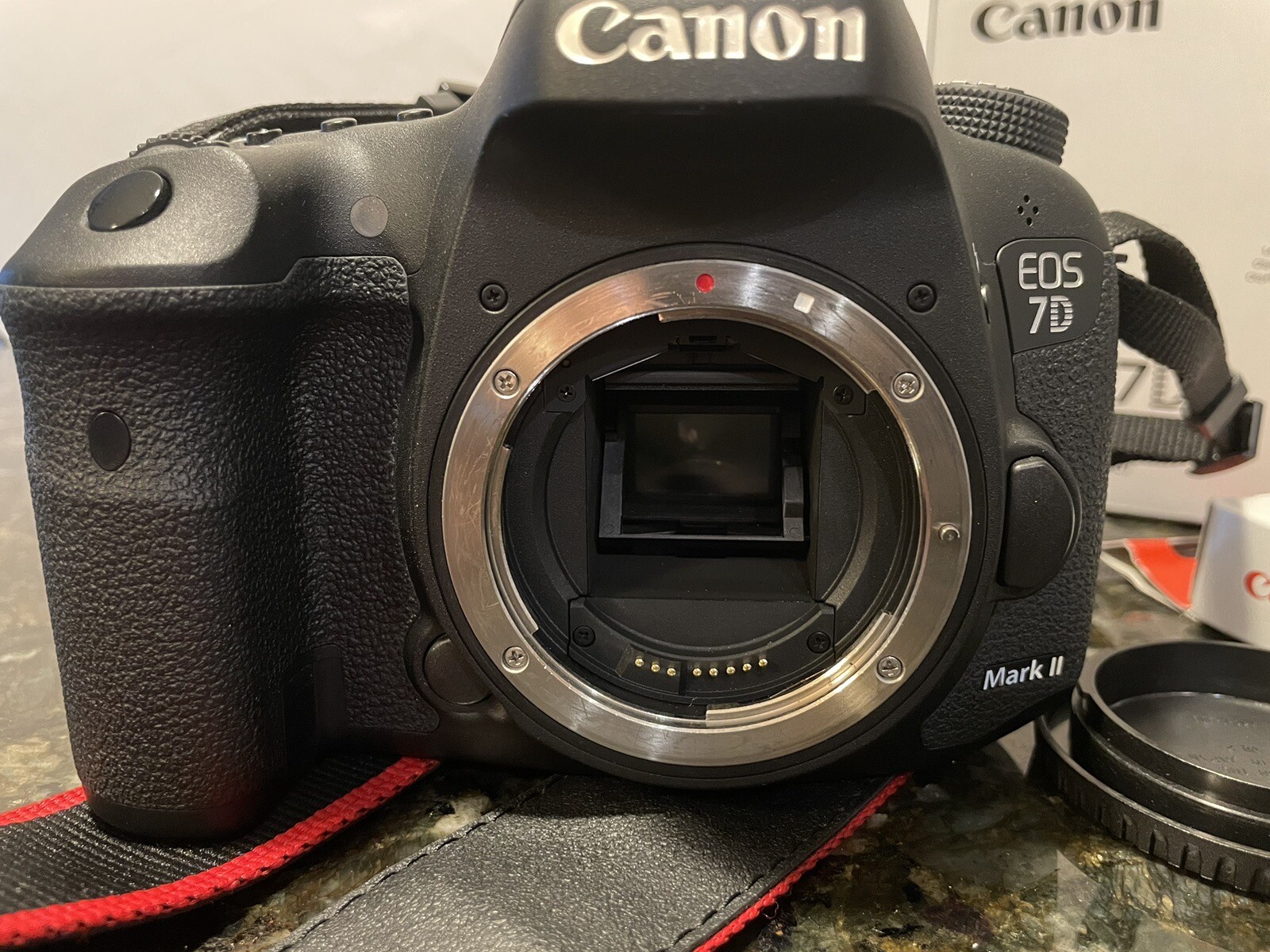 Canon EOS 7D Mark II Digital SLR Camera Body Only Mint under 5000