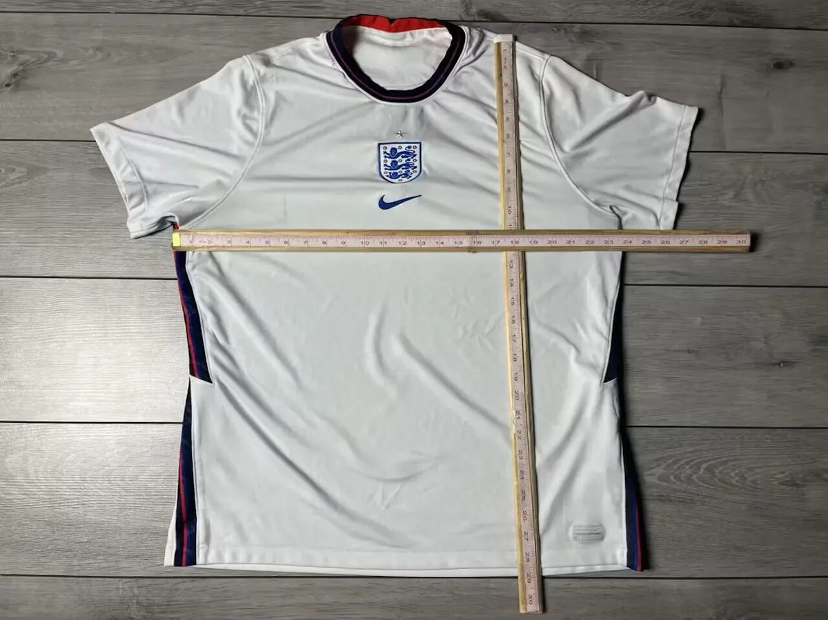 Nike England jersey center logo size XXLarge | eBay