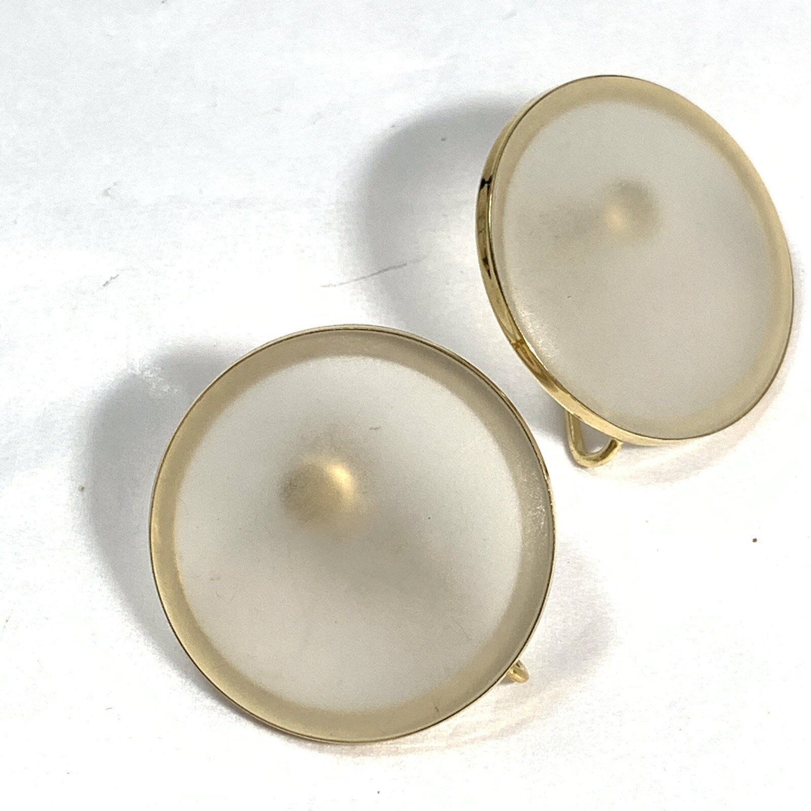VINTAGE Signed NAPIER Frosted LUCITE DISC EARRINGS Sc… Gem