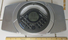 Sharper Image SI738 MP3CD, CDR Player, AM FM Stereo, runs on wall PS or 6C cells