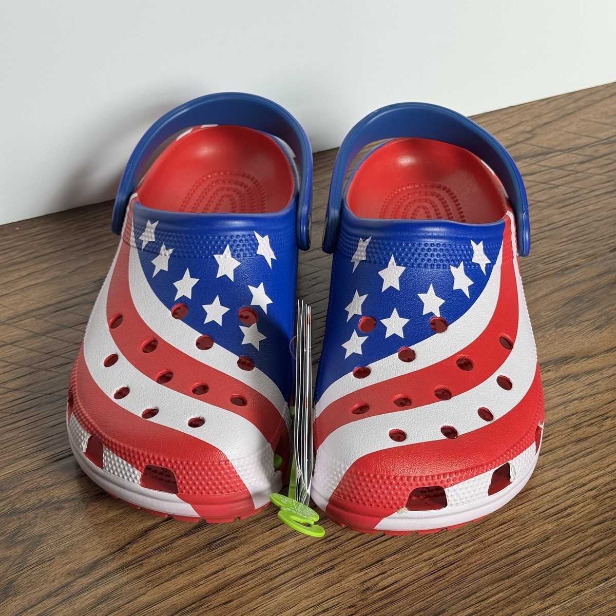 Crocs Classic American Flag Clogs‎ Men\'s Size 10 Patriotic Shoes 4th of July Crocs Classic American Flag Clog Men main image 2