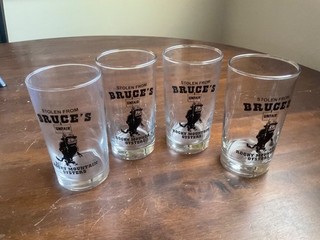 Vintage Bruce’s Bar Rocky Mountain Oysters Bull Unfair Juice Glasses 4 Glasses