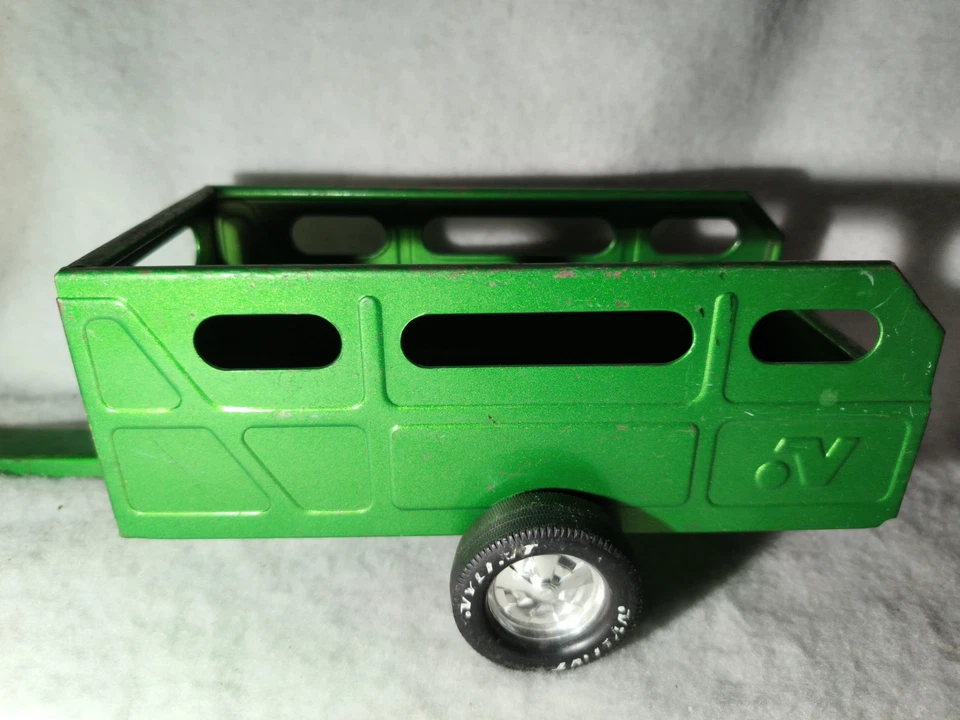 Vintage 70s Pressed Steel NYLINT Dark Green Farm Livestock Haul Trailer USA - Image 3 of 4