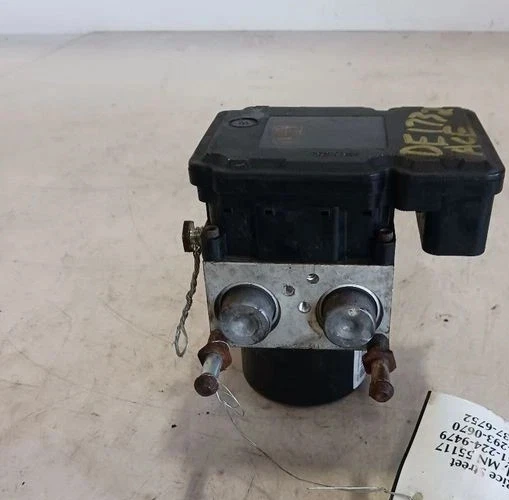 2009 Chevy Equinox Saturn VUE Pontiac Torrent ABS Anti-Lock Brake Pump Assembly - Image 2 of 4