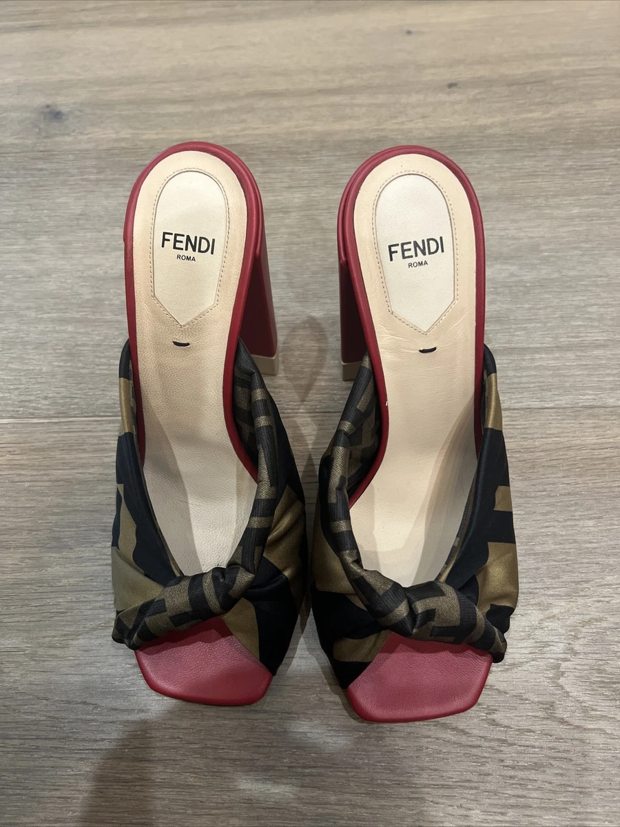 Fendi logo shop twist mules
