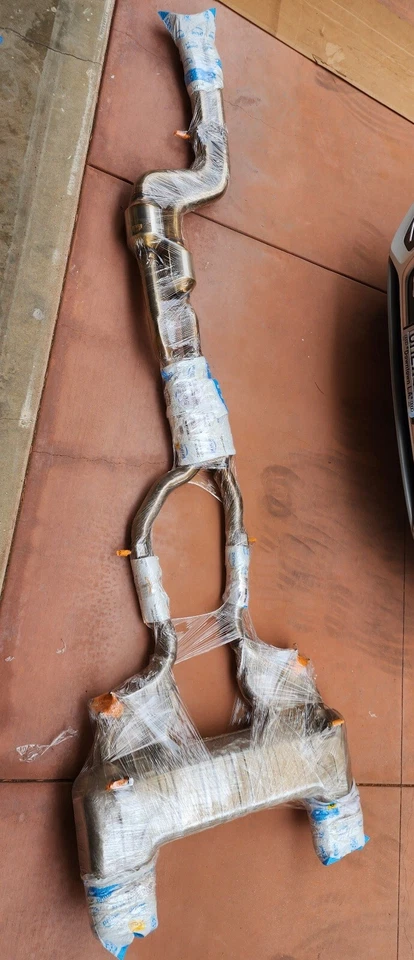 2021 BMW M2 Competition F87 Exhaust Muffler OEM 18K miles only. - Image 4 of 4