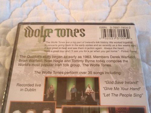 THE WOLFE TONES AT THEIR VERY BEST LIVE SPECIAL 40TH ANNIVERSARY EDITION DVD NEW - Picture 3 of 5