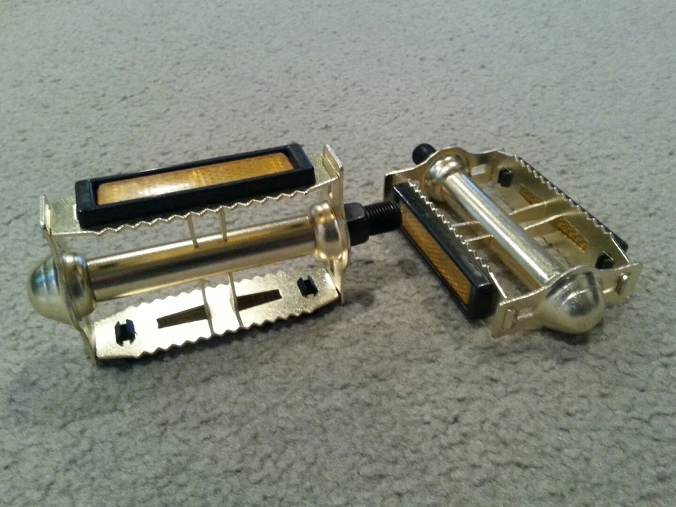 NUEVOS PEDALES DE BICICLETA GOLD RAT TRAP FASTBACK STINGRAY CARRETERA PLAYA CRUCERO BICICLETA 1/2" Foto 3 de 4