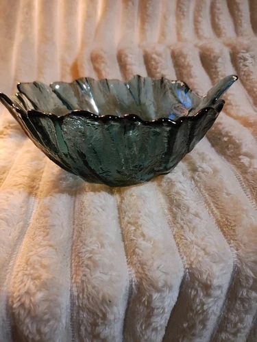 Late 20th Century Blenko Green Blue Glass Leaf Shaped Bowl