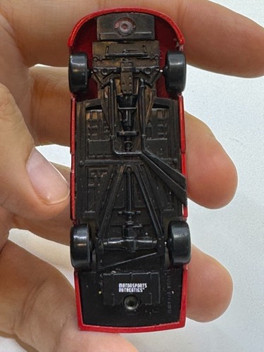Dale Earnhardt jr 8 diecast 2.5 Car In 3.0" Case Action Red Moto Sports - Picture 7 of 7