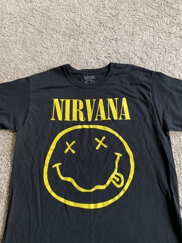Yellow Nirvana 100% Cotton T-Shirt Size 