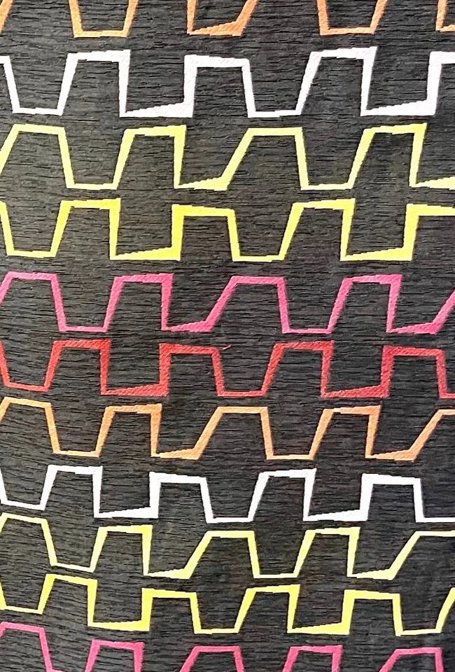 TAPIZADO ESTILO CHENILLA BORDADO GEOMÉTRICO CARBÓN MULTICOLOR 57" POR COMPRAR Foto 2 de 4