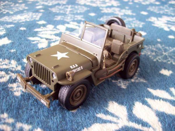 Jeep Willys PB Military 1:32 Model 61057 by New Ray