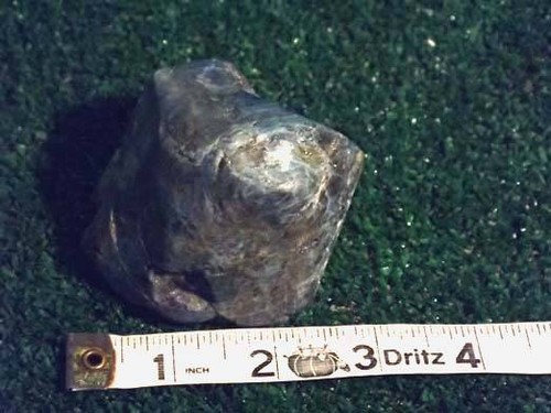 Large BLUE APATITE Rough CRYSTAL CHUNK 368 Grams - Picture 2 of 2