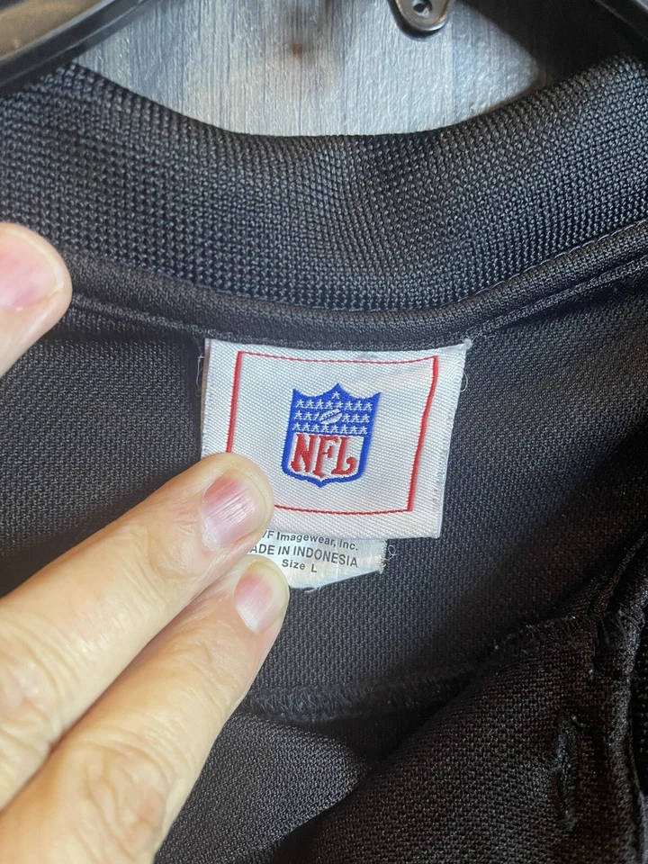 Camisa polo preta grande masculina vintage NFL Pittsburg Steelers - Imagem 4 de 4